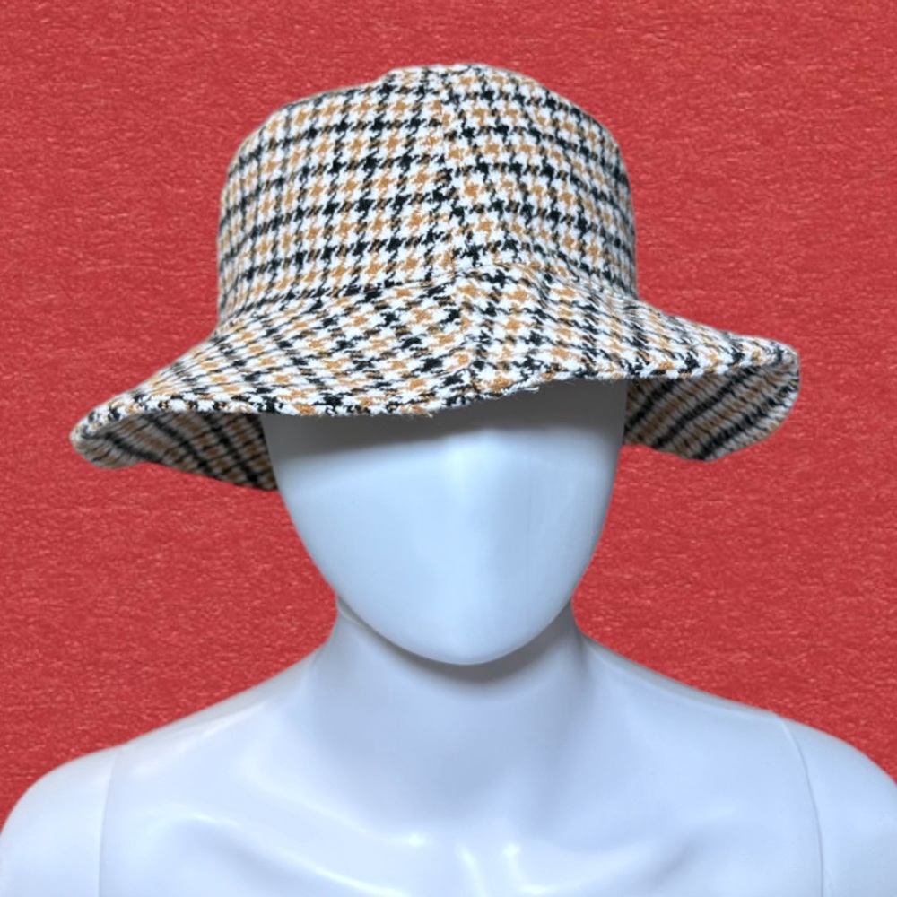 Altar’d State Houndstooth Tweed Bucket Hat